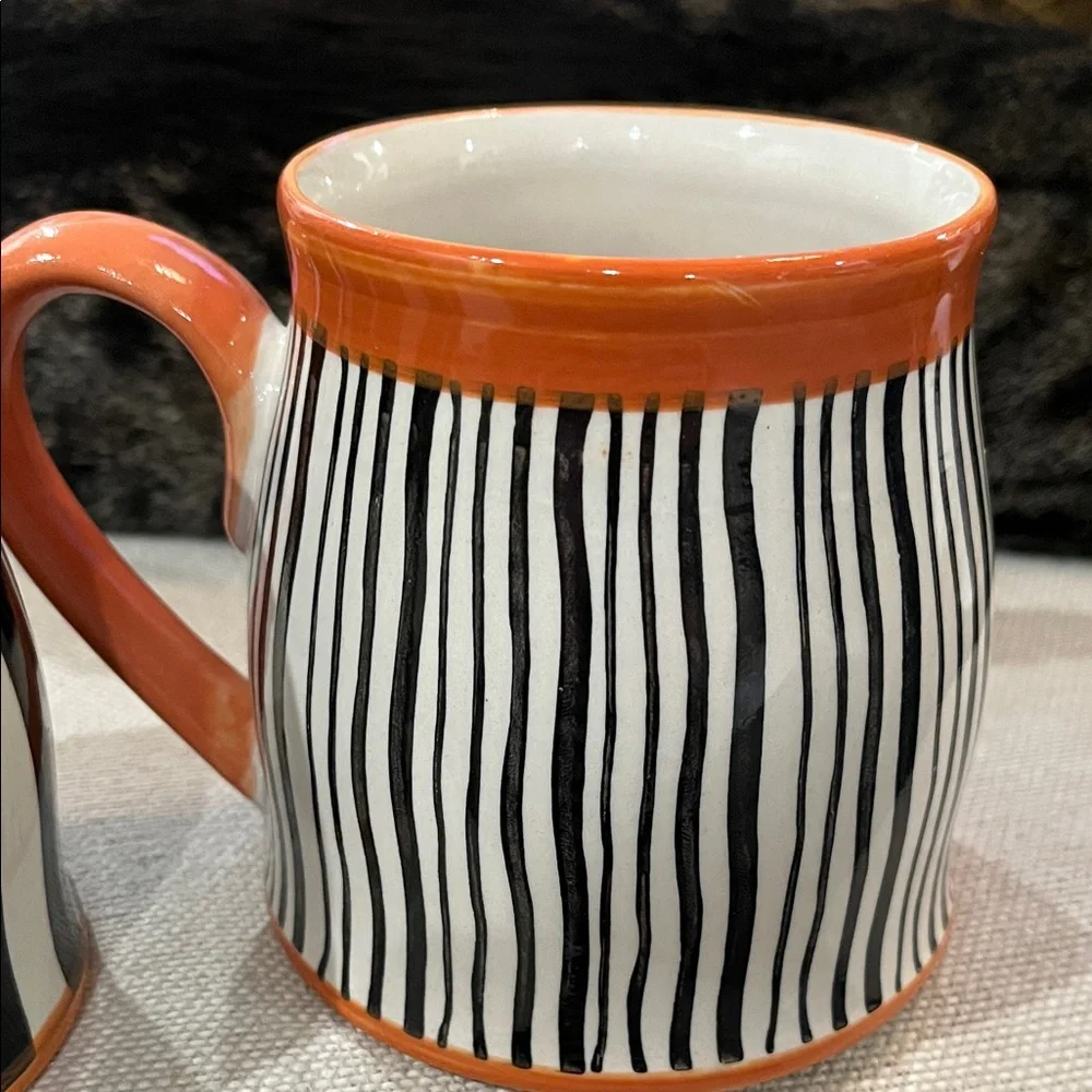 Large Capacity Thin Striped Ceramic Mug/NWT